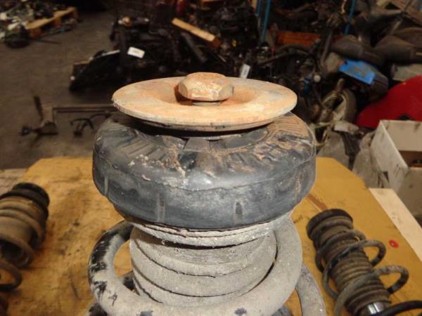 AMORTISSEUR AVANT GAUCHE OPEL/CHEVROLET - Vue 2